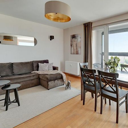 Top Floor Z Widokiem Na Morze By Downtown Apartments Gdansk Exterior photo