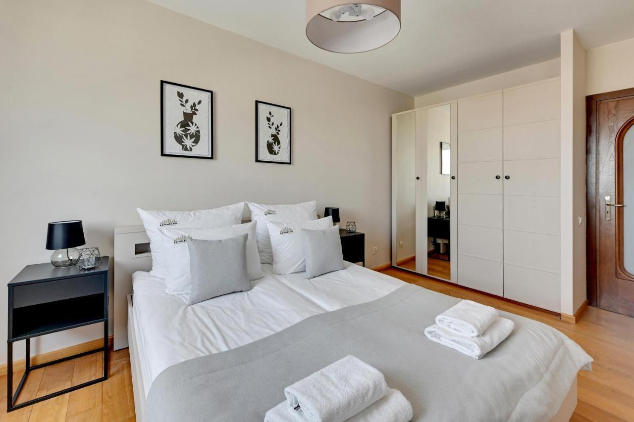 Top Floor Z Widokiem Na Morze By Downtown Apartments Gdansk Exterior photo